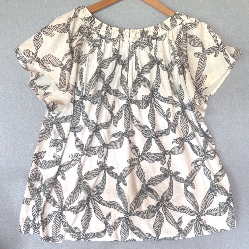 LOFT Womens Black White Bow Print Flutter Sleeve Ruffle Neck Blouse Large - Picture 6 of 8